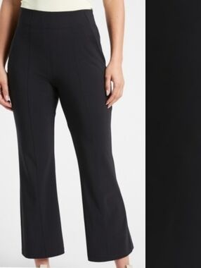 Athleta Workwear Travel Cosmic Kick Flare Pants in Classic Black Size 10